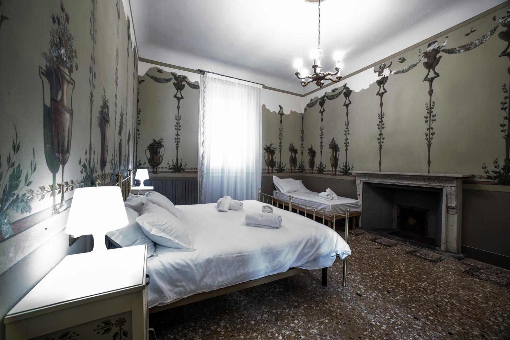 Apartamento Dimora Storica Vicolo Del Volto Iseo Exterior foto